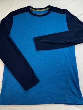 Smartwool Thermal Merino 250 Base Layer Men M Pullover Crew Blue Two Tone